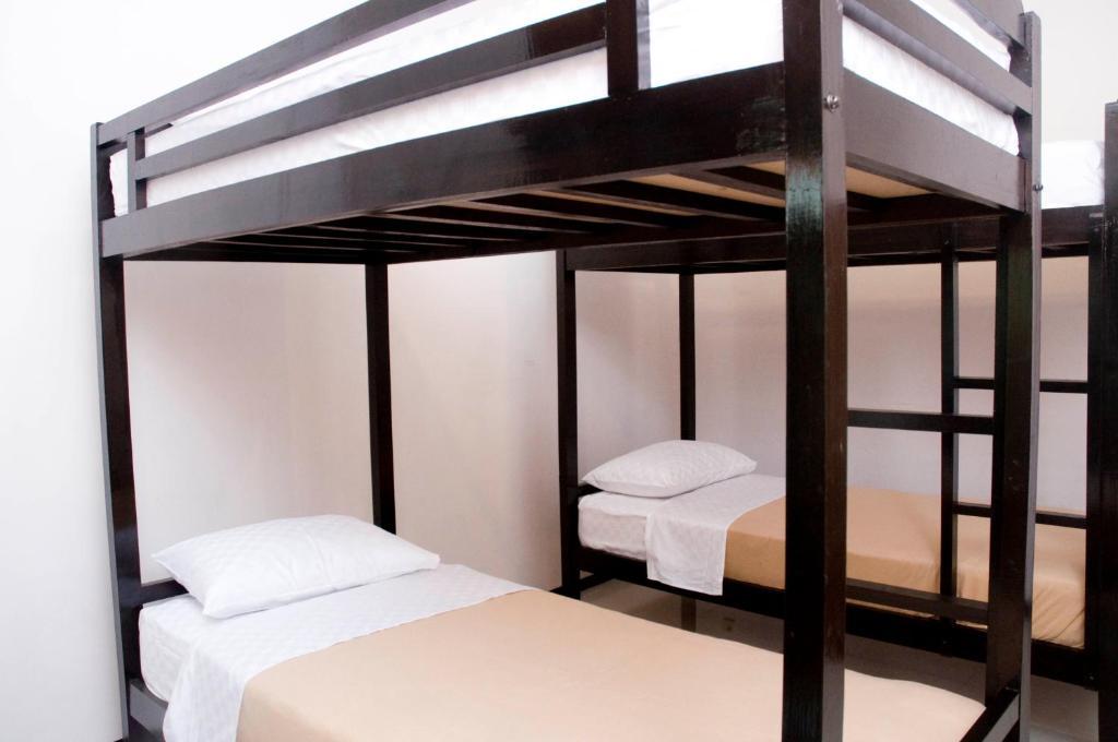 Krowi Inn Sorabaya Chambre photo